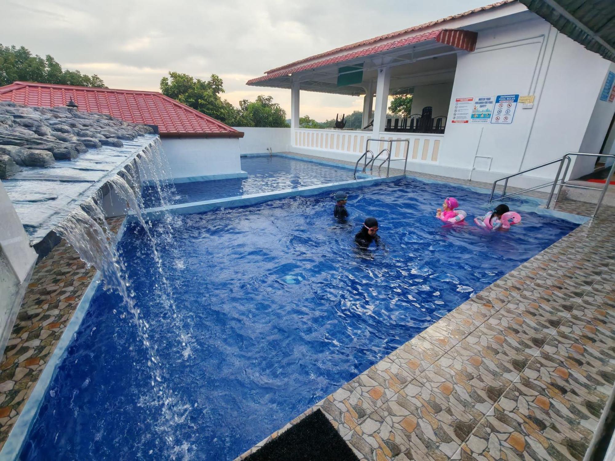 Seri Dusun Sepang Homestay & Event Space Экстерьер фото